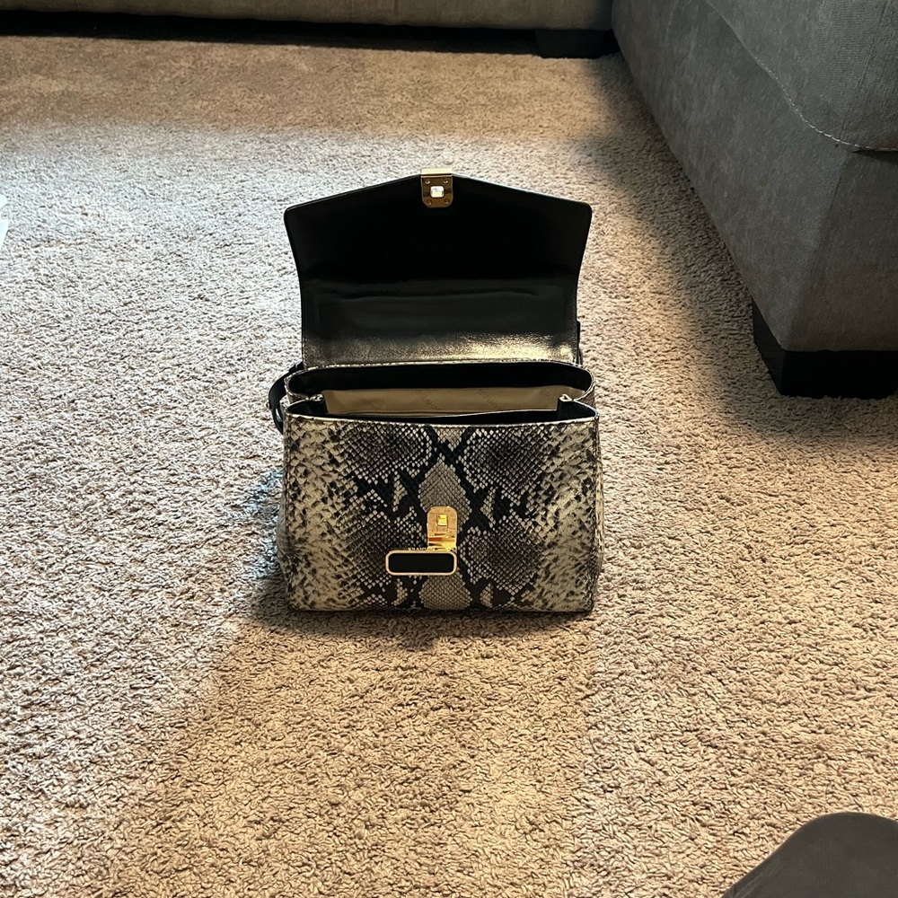 Brahmin Elegant Black and Gray Snakeskin Women's Bag - Picture 3 of 12